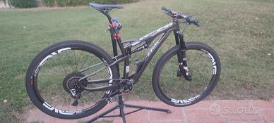 MTB Full suspension - FRM Anakin Custom