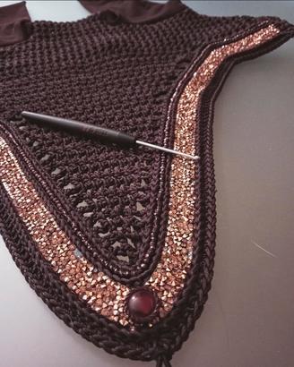 cuffia da cavallo fatta a mano