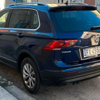Volkswagen Tiguan 2.0 150cv Dsg 4Motion Business