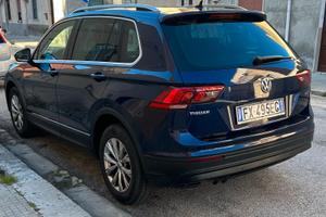 Volkswagen Tiguan 2.0 150cv Dsg 4Motion Business