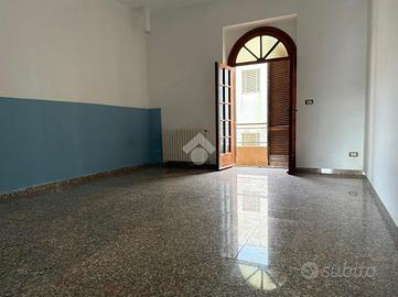 4 LOCALI A CAROVIGNO