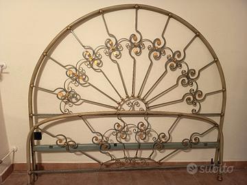 Letto in ferro battuto completo di rete a doghe