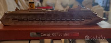 modellino costa concordia
