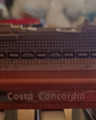 modellino costa concordia