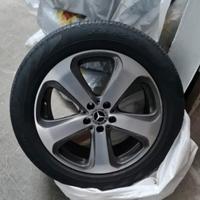 cerchi e gomme Mercedes 