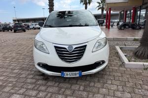 Lancia Ypsilon 1.2 69 CV 5 porte S&S Gold