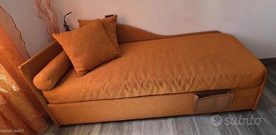 Divano letto con secondo letto estraibile