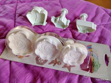 Stampi dolci fiori e ora del tè