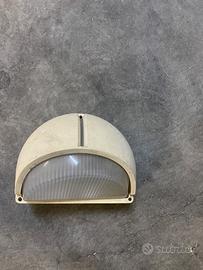 Luce a parete da esterni