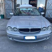 Ricambi Jaguar X-Type X400 2.1 benz 156cv del 2002