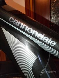 BICICLETTA ELETTRICA CANNONDALE