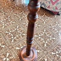 piedistallo per porta vaso in legno 