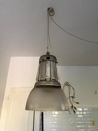 Lampada industriale vintage a sospensione
