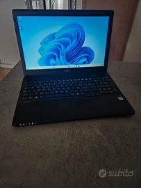 Notebook Fujitsu Lifebook A556