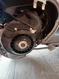 Blocco motore vespa 135