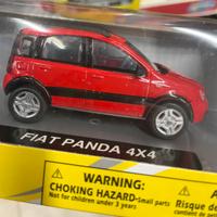 Modellino fiat panda 4x4 rossa