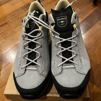 Scarpe trekking nr 40 DOLOMITE nuove