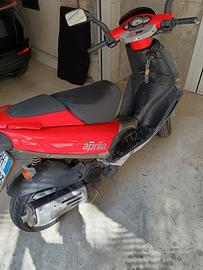 Aprilia sr 125