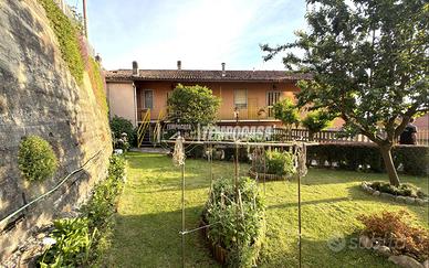 Appartamento a Cuceglio 4 locali