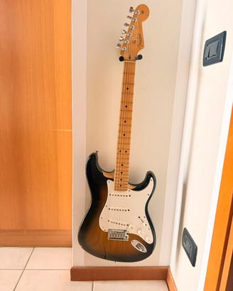 Fender Stratocaster