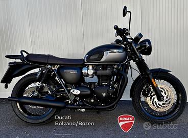 Triumph Bonneville T120 Black