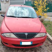 Lancia Y Elefantino Blu a metano 2002