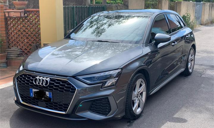 Audi A3 s-line  edition cambio s-tronic