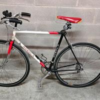 Bicicletta da corsa rosola vintage cambio canotto