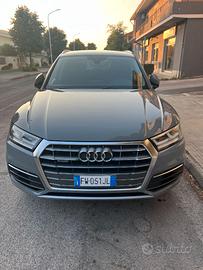 Audi Q5 40 2.0 tdi Business Sport quattro 2019