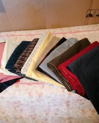 stoffe di vari colori