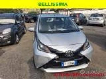 TOYOTA Aygo 1.0 VVT-i 69 CV 5 porte x-cool