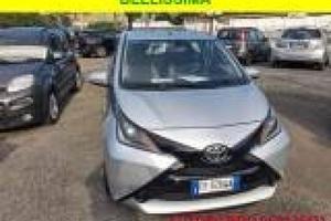 TOYOTA Aygo 1.0 VVT-i 69 CV 5 porte x-cool