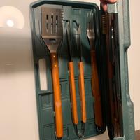 Set barbecue completo con valigetta rigida