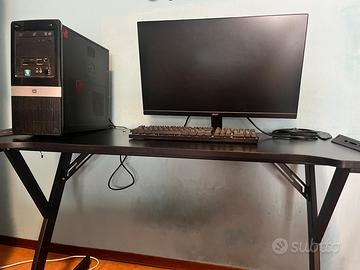 PC+ Monitor + tavolo da computer