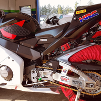 Honda CBR 954