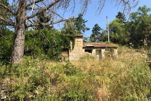 Rustico / Casale di 420 m² con 3 locali e posto au