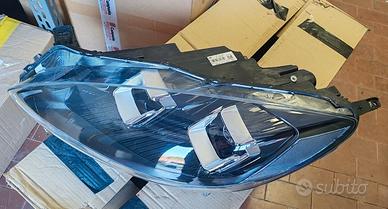 faro sx ford kuga mk3 2022 