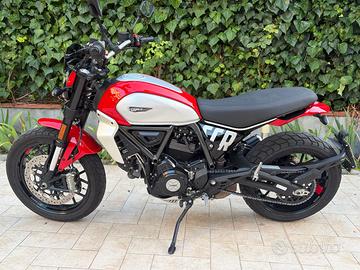 Ducati Scrambler Icon Red