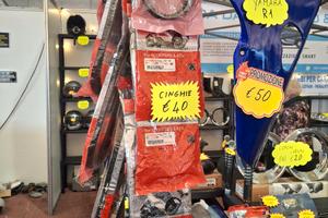 ricambi x Yamaha honda e altre Marche 