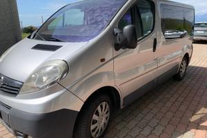 Opel Vivaro 9 posti