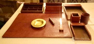 Accessori per scrivania in pelle