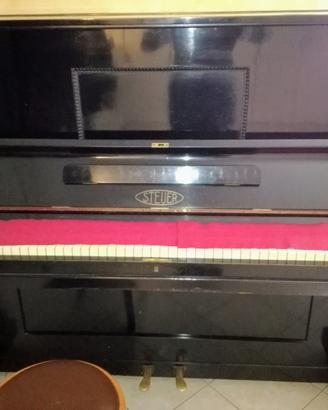 Pianoforte verticale