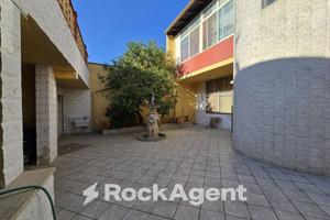 IMMOBILE CON DUE APPARTAMENTI, ALTRI VANI, SPAZI S