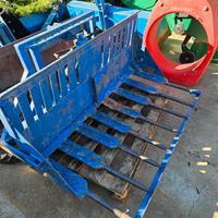 Forcone idraulico per trattore