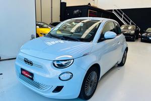 Fiat 500 500e Berlina 42 kWh La Prima