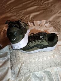 scarpe Nike misura 38