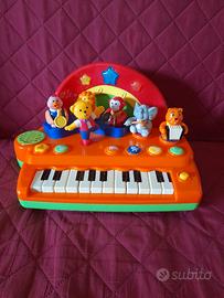 Gioco pianola musicale personaggi animati