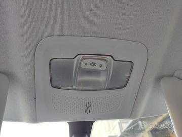 Plafoniera anteriore PEUGEOT 208 del 2012