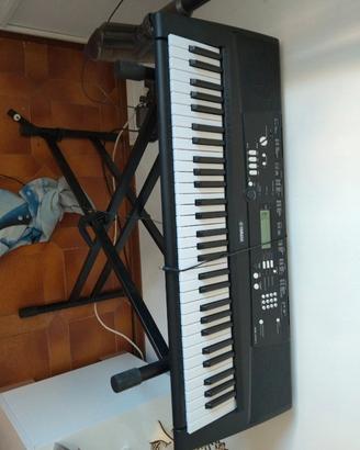 tastiera Yamaha Ez 220