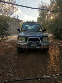 Mitsubishi Pajero pinin 
